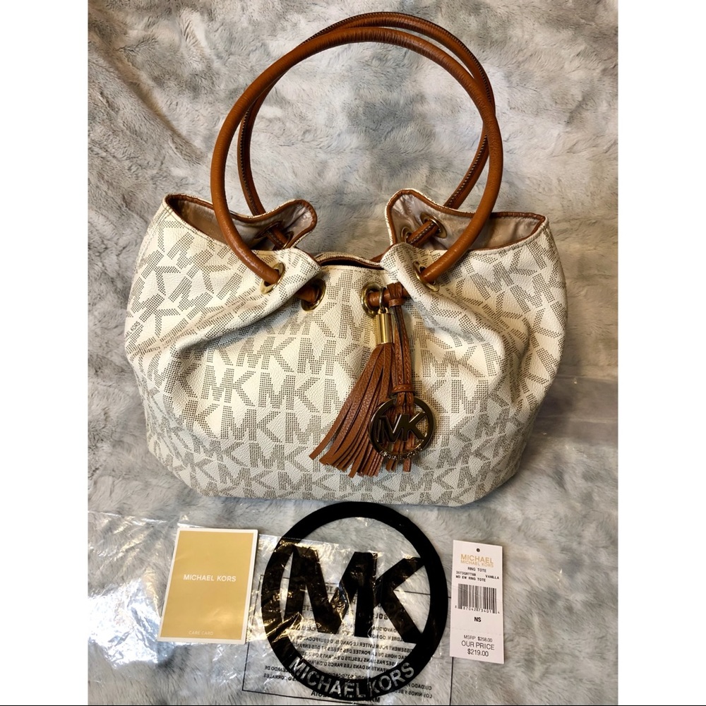 Michael Kors Ring Tote